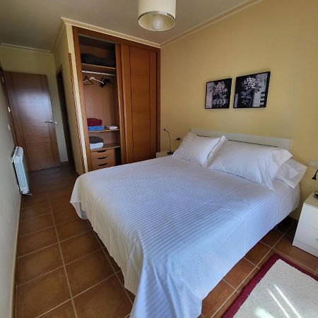 Apartamento Antopa con entrada directa a la playa - Karkava Travel Sanxenxo Exterior foto